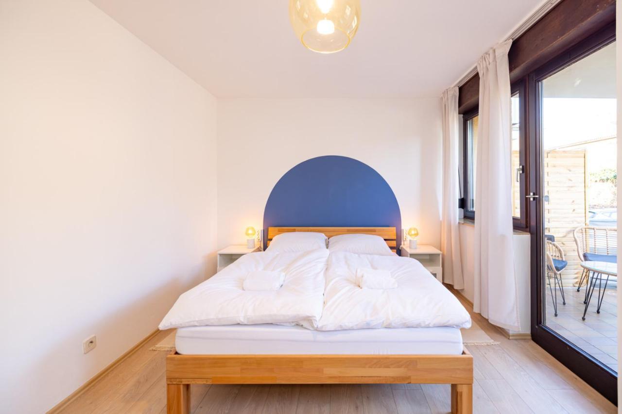 Nettes Apartment Mit Terrasse 뷔르츠부르크 외부 사진
